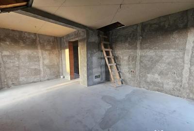 Casă cu 4 camere cu Teren 800 Mp în Central - 6