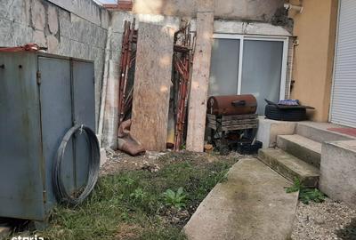 Casă cu 4 camere cu Teren 30 Mp în Dobroești - 1