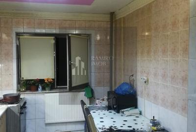 Apartament cu 2 camere semidecomandat, mobilat în P-ța Muncii - 5