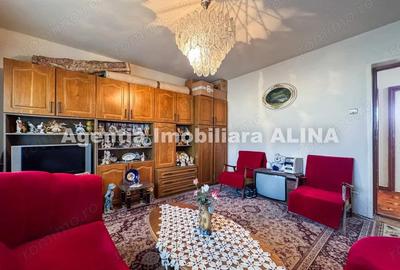 Ap. 2 camere in Deva, zona Balcescu, suprafata utila 56 mp, decomandat, etaj 4. - 1