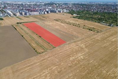 Teren intravilan cu dubla deschidere - 6.240 mp in plina dezvoltare urbana - 2