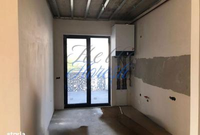 Apartament cu 4 camere semidecomandat în Florești - 2