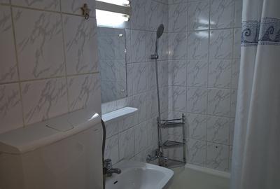 Garsonieră semidecomandată în Titan - 4