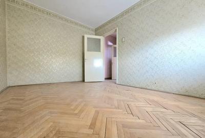 Apartament cu 2 camere semidecomandat în Hipodrom