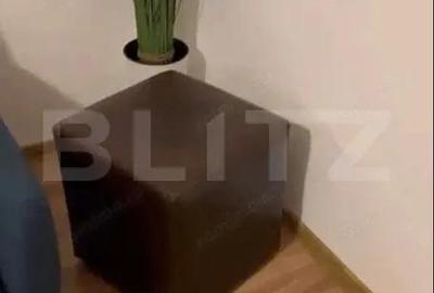 Garsonieră decomandată, mobilată în Tractorul - 2