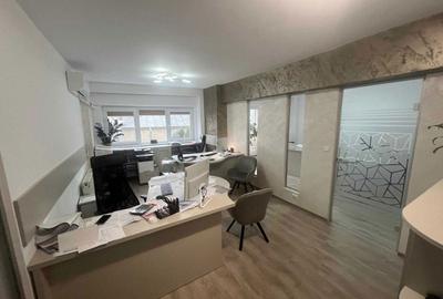 Spațiu comercial, de 50 mp, în Ultracentral - 4