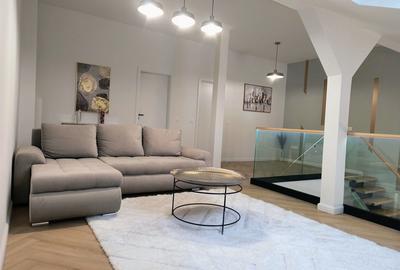 Apartament cu 4 camere decomandat în Lotrioara - 2