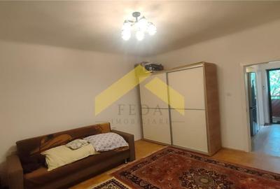 Apartament cu o camera de vanzare zona centrala Arad - 1