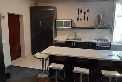 Apartament cu 4 camere în Unirii - 9