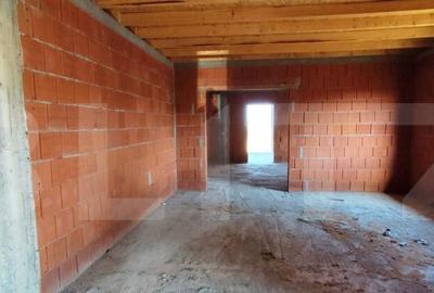 Casa la Rosu in centru Viile Satu Mare - 6