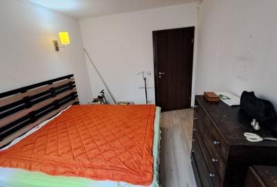 Apartament 3 camere, renovat, poziție retrasă (nu la bulevard) – Metrou 500 m - 53