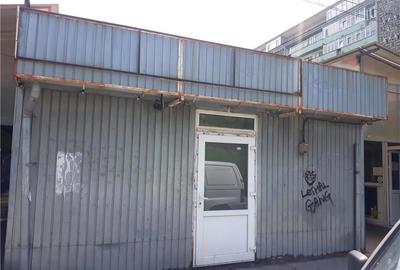Spațiu comercial, de 36 mp, în Central - 4