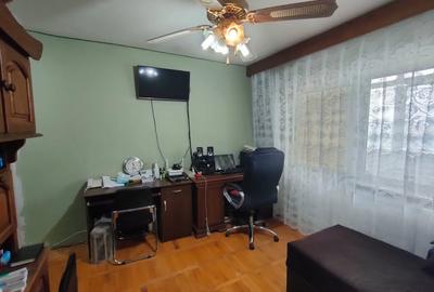 Apartament cu 4 camere decomandat, mobilat în Craiovița Nouă - 14