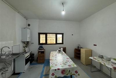 Apartament cu 3 camere decomandat în Dacia - 9