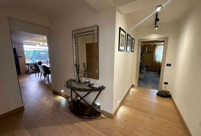 Casă cu 5 camere cu Teren 751 Mp în Central