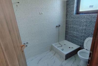 Casă cu 4 camere cu Teren 306 Mp în Chișoda