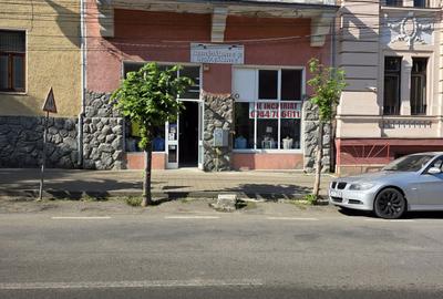 Spațiu comercial, de 120 mp, în Central - 5