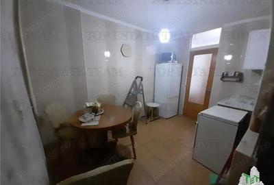 Bulevardul Decebal-Voronet-in exclusivitate vanzare 2 camere - 12
