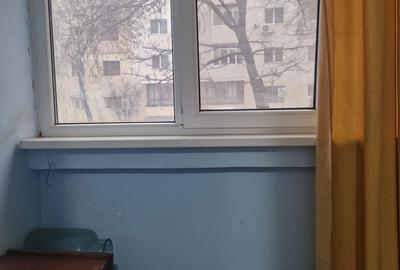 Apartament cu 3 camere semidecomandat în Malu Roșu - 8