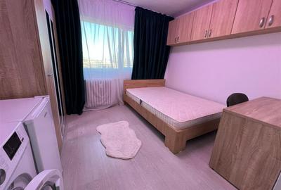 Garsonieră decomandată în Podu Roș - 1