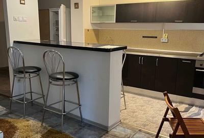 Apartament cu 5 camere în Lacul Tei - 4