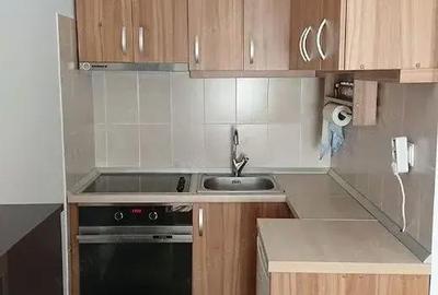 Apartament cu 2 camere decomandat în Olimpia-Stadion