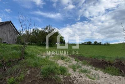 Teren Construcții intravilan de 2100 mp, în Căianu - 2