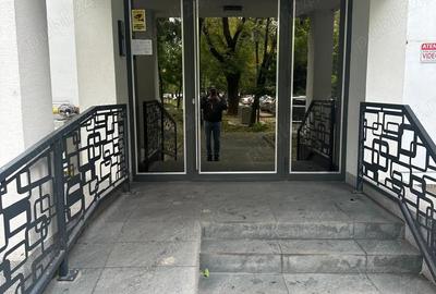 Apartament cu 2 camere decomandat în Drumul Taberei - 8