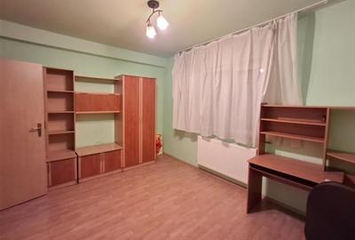 Apartament 3 camere decomandat 2 bai parcare zona Selimbar - 2