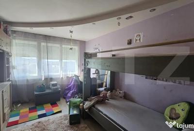 Apartament cu 3 camere decomandat în Micro 14 - 3