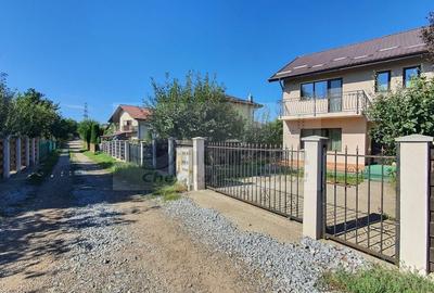 Casa/Vila de inchiriat - 750 euro - 19