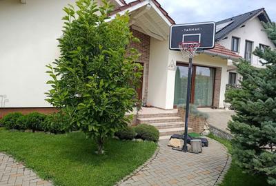 Casă cu 3 camere în Central - 6