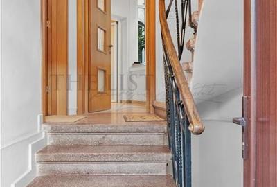 Casă individuală cu 7 camere cu Canalizare în Foișorul de Foc - 16