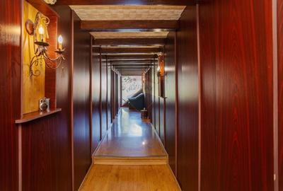 Casă individuală cu 7 camere cu Piscina în Sărărie - 6