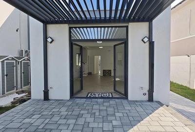 Casă cu 4 camere cu Teren 363 Mp în Dumbrăvița