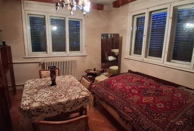 Proprietar vând casă cu grădină două apartamente, Mehala  suprafată totală 739 m - 8