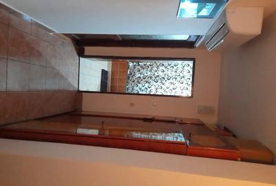 Apartament cu 3 camere decomandat în 1 Mai - 3