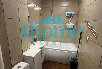 Garsonieră în Titan