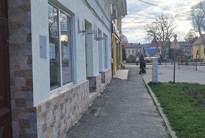 Spațiu comercial, de 48 mp, în Central - 2