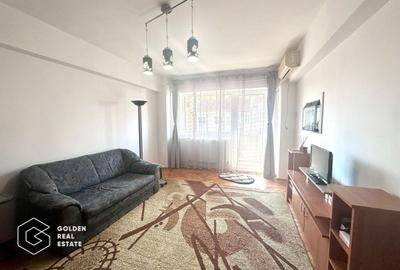 Apartament cu 89 camere decomandat în Central