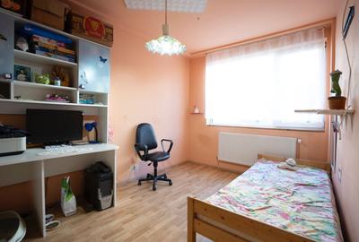 Apartament cu 3 camere semidecomandat în Spitalul Județean - 7