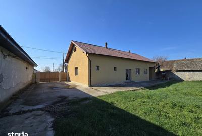 Casă cu 7 camere cu Teren 1775 Mp în Zădăreni - 6