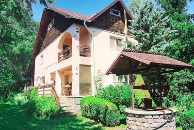 Casă cu Teren 800 Mp în Central