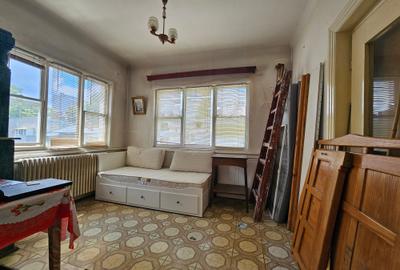 Central-Piata ALBA IULIA-Vanzare vila interbelica cu 2 apartamente individuale! - 4