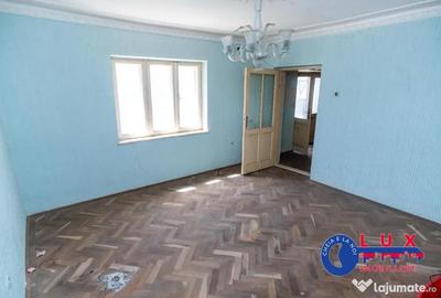 Casă cu 7 camere cu Teren 425 Mp în Păcii - 10