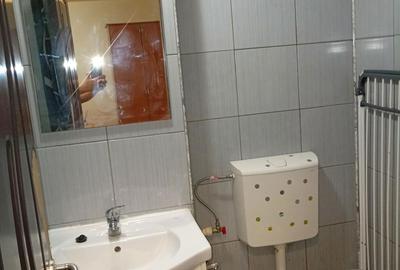 Garsonieră decomandată în Central - 2