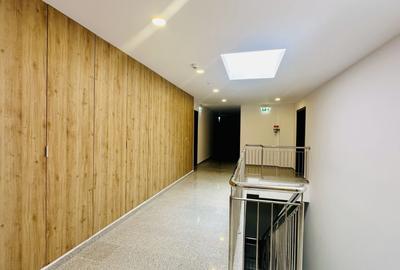 Apartament cu 2 camere decomandat în Băneasa - 11