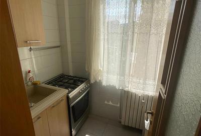 Apartament cu 2 camere decomandat în Poarta 6 - 8