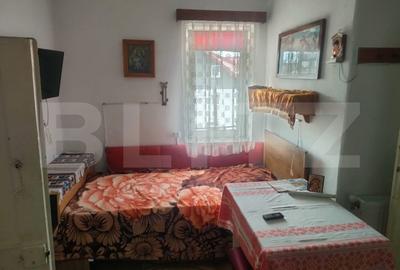 Apartament la casa, zona centrala, 100 mp utili, Radauti - 5