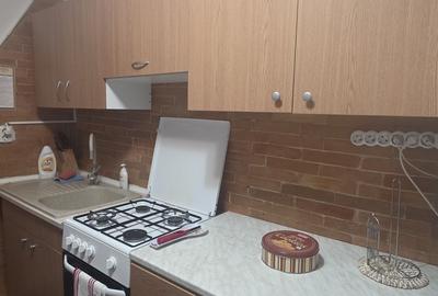 Apartament cu 3 camere decomandat în Central - 2